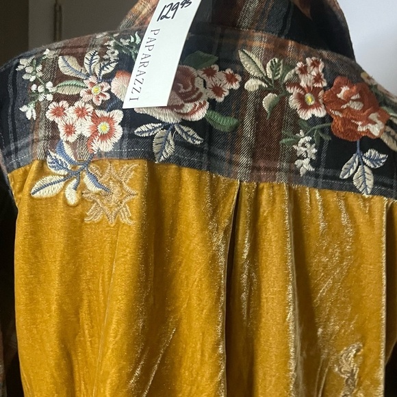 Button up blouse embroidered el et mixed media by paparazzi - Picture 6 of 13